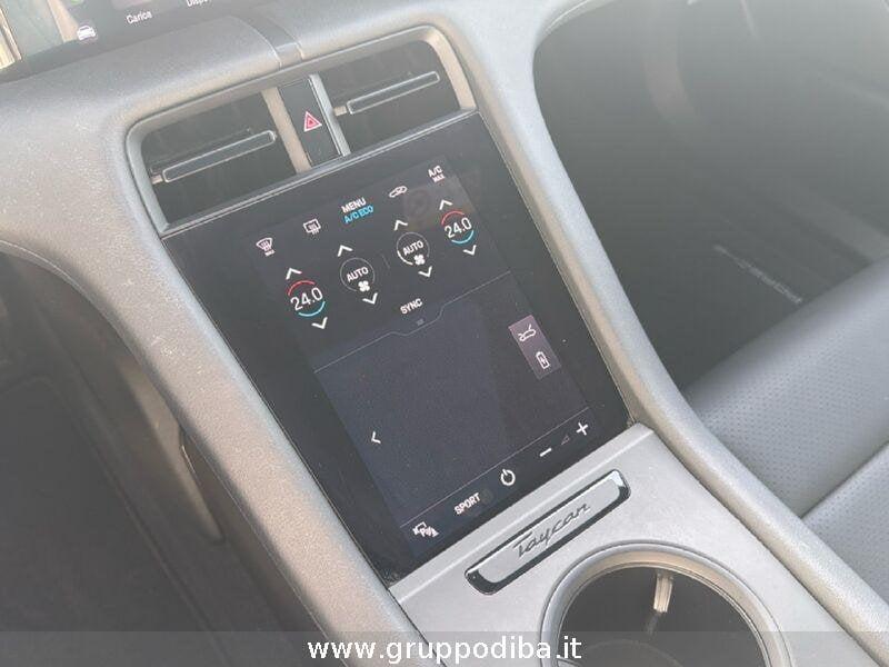 Porsche Taycan Taycan