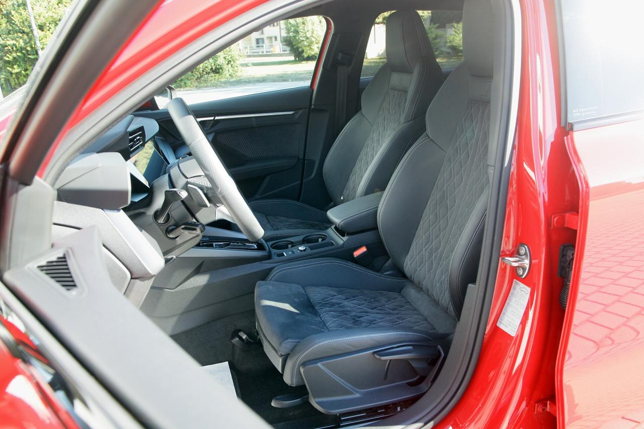 Audi A3 Sportback 2.0 TFSI quattro S line