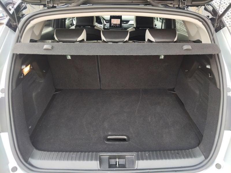 Renault Captur Captur 1.6 E-Tech hybrid Techno Fast Track 145cv auto