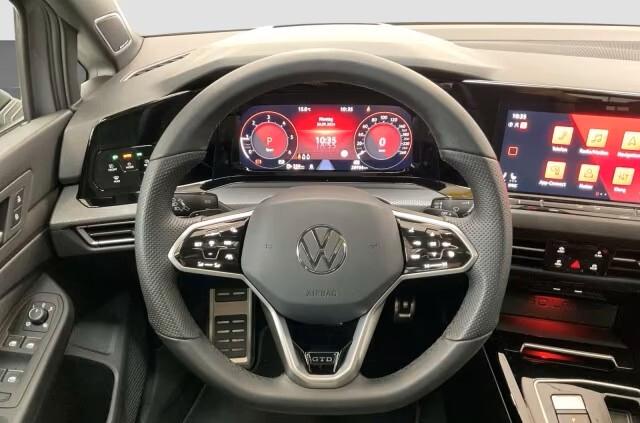 Volkswagen Golf 2.0 TDI GTD 8 DSG BLACK MATRIX TETTO