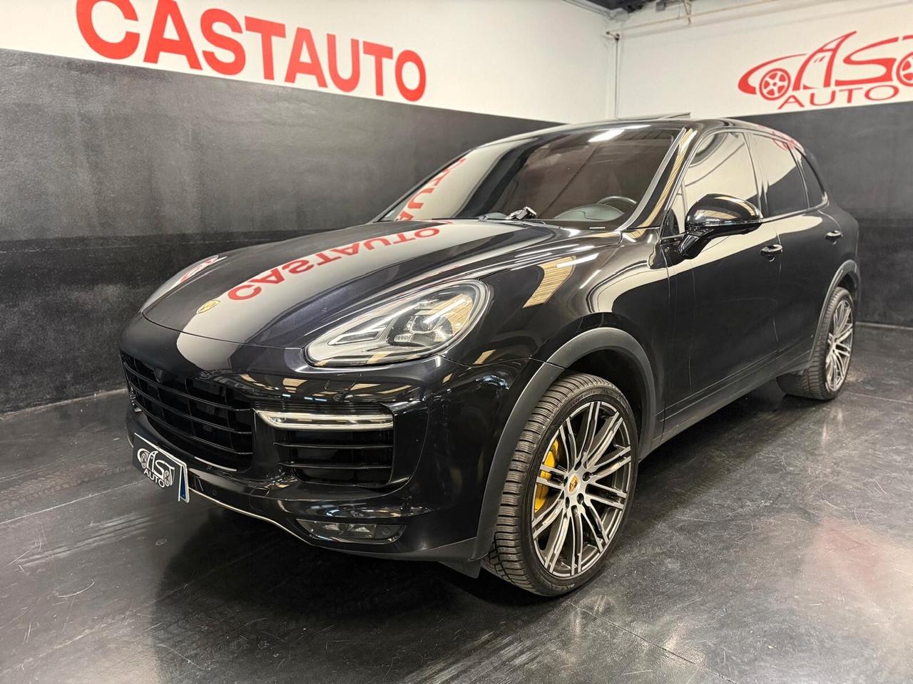 Porsche Cayenne 4.8 Turbo S
