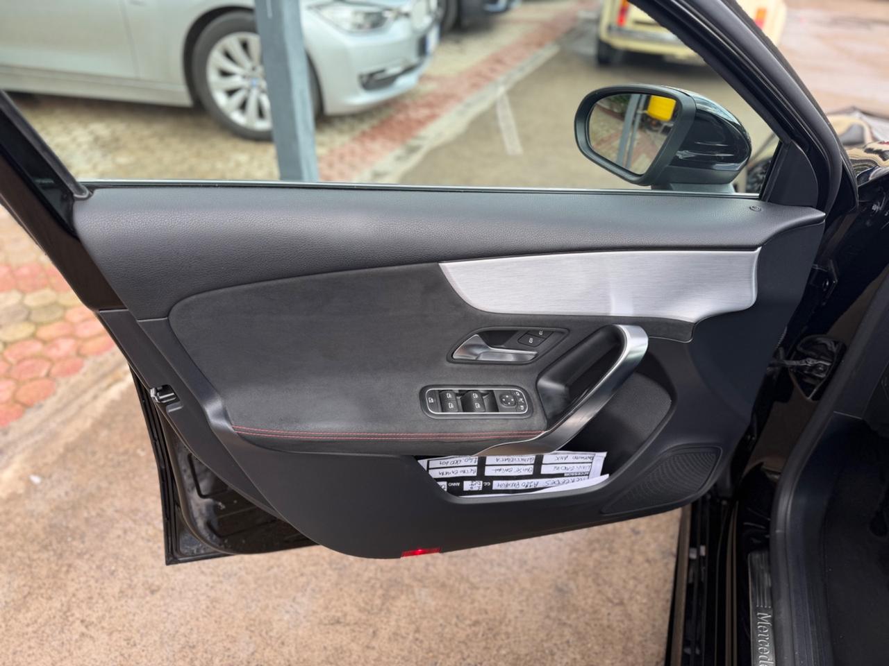 Mercedes-benz A 180 d Premium AMG Km Certificati