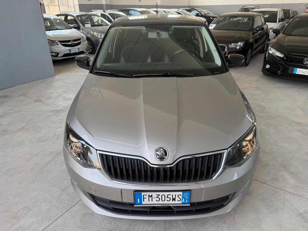 Skoda Fabia 1.0 MPI 75 CV Twin Color Design Edition Argento