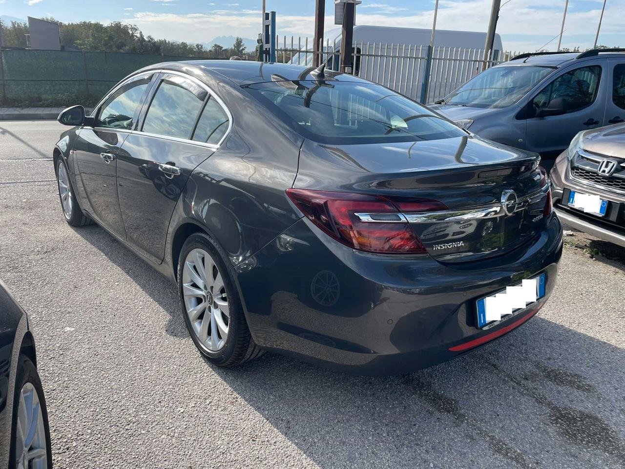 Opel Insignia 2.0 CDTI 140CV Berlina - 2014 - 100 mila km