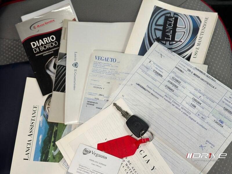 Lancia Y 1.2i cat Elefantino Blu