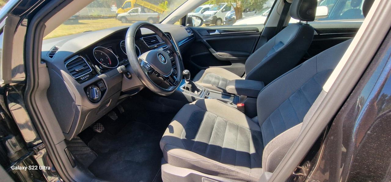 Volkswagen Golf 1.6 TDI 5p. Highline BlueMotion Technology