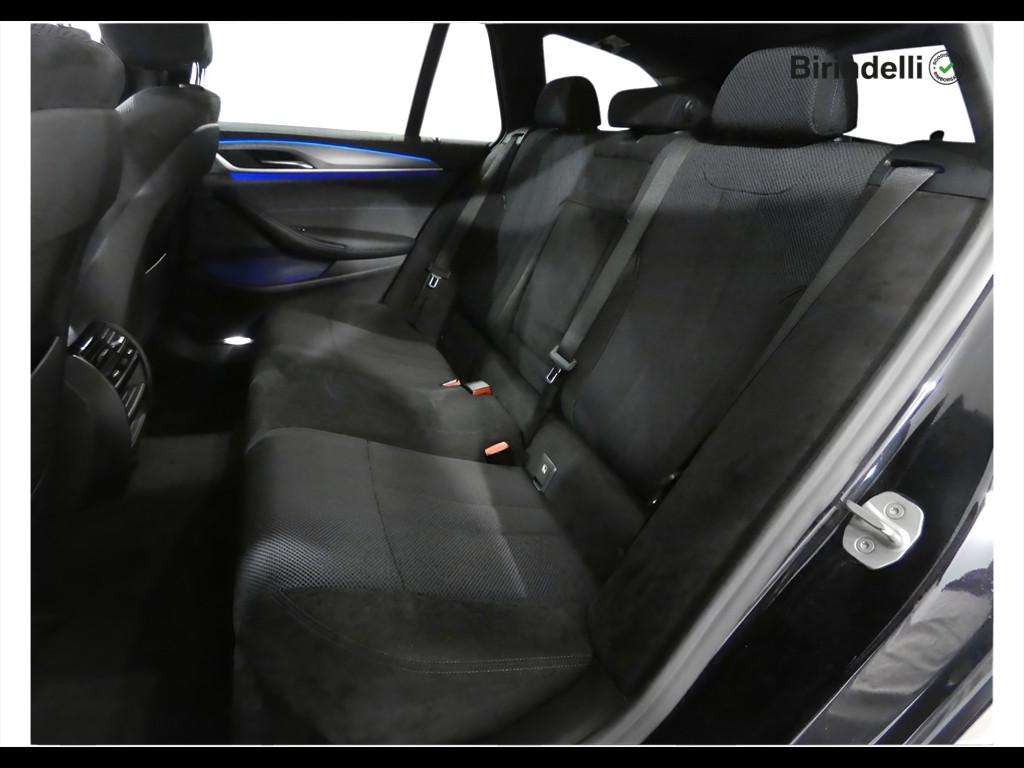 BMW Serie 5(G30/31/F90) - 520d 48V Touring Msport