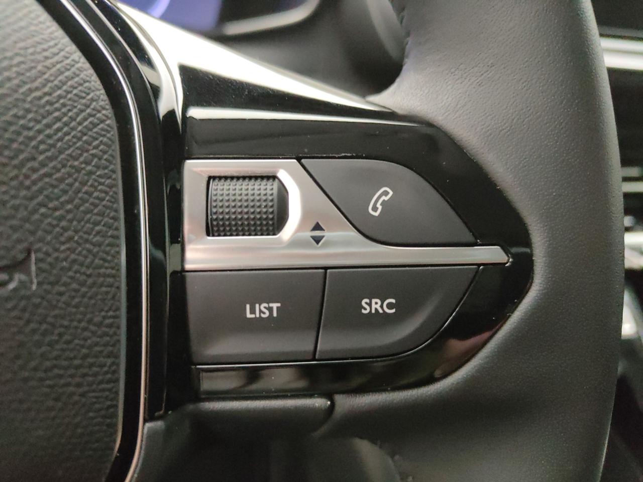 PEUGEOT 208 II 2023 1.2 PURETECH 100CV ALLURE