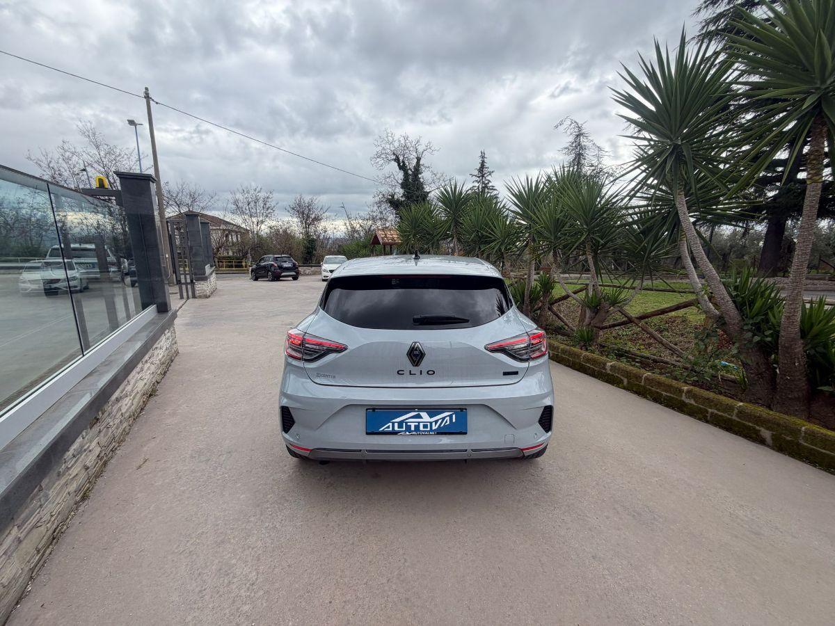 RENAULT - Clio - Full Hybrid E-Tech 145 CV E. Alpine