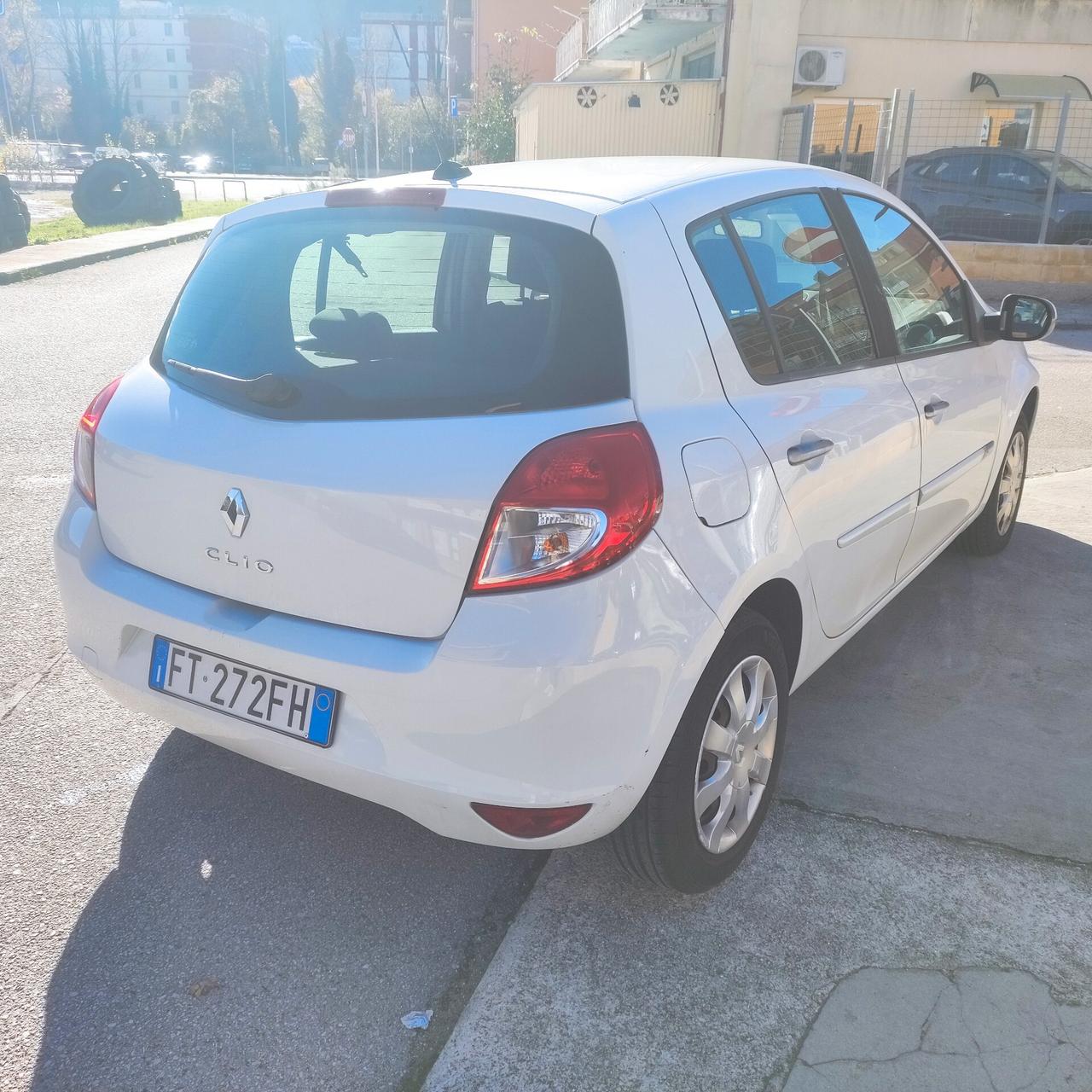 Renault Clio 1.5 dCi 85CV 5 porte Dynamique