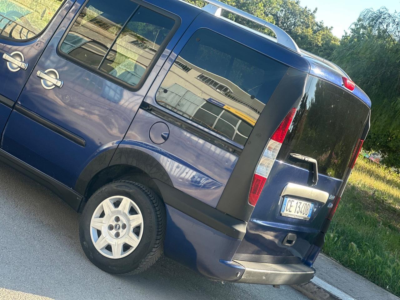 Fiat DOBLO’ 1.9 JTD MALIBU - 5 POSTI A SEDERE