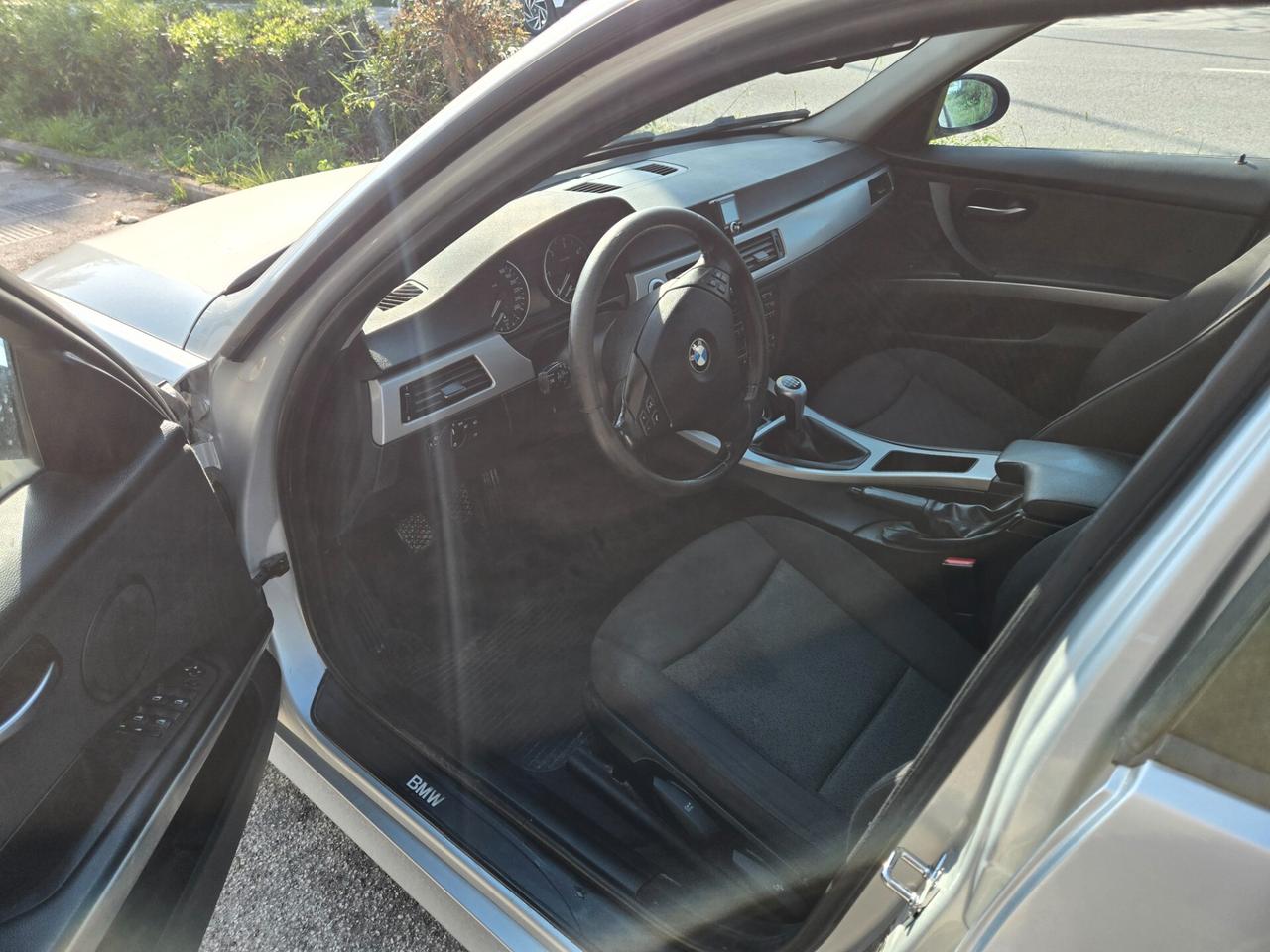 Bmw 320 320d cat Touring Attiva