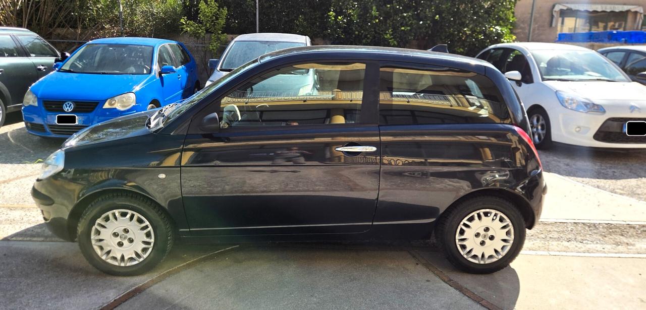 Lancia Ypsilon 1.2 Argento BEN TENUTA TAGLIANDATA