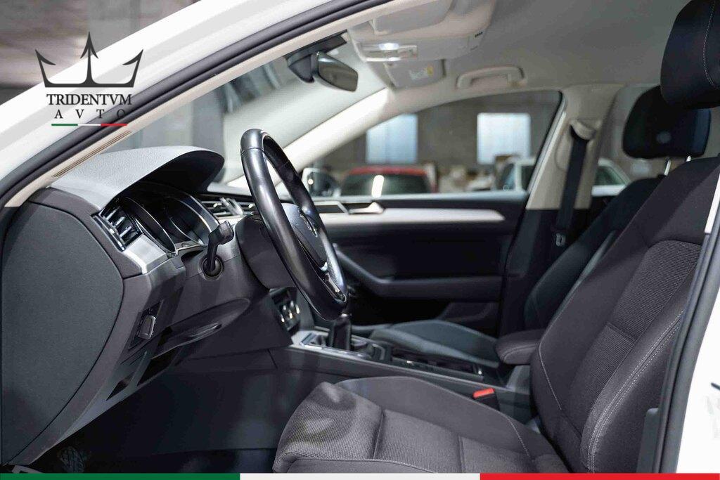 Volkswagen Passat Variant 1.6 tdi Business (businessline) 120cv