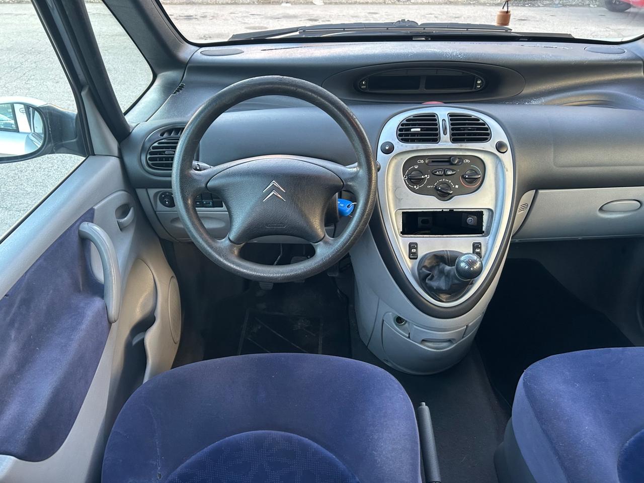 Citroen Xsara Picasso 1.6 benzina 108 cv 2007 GPL