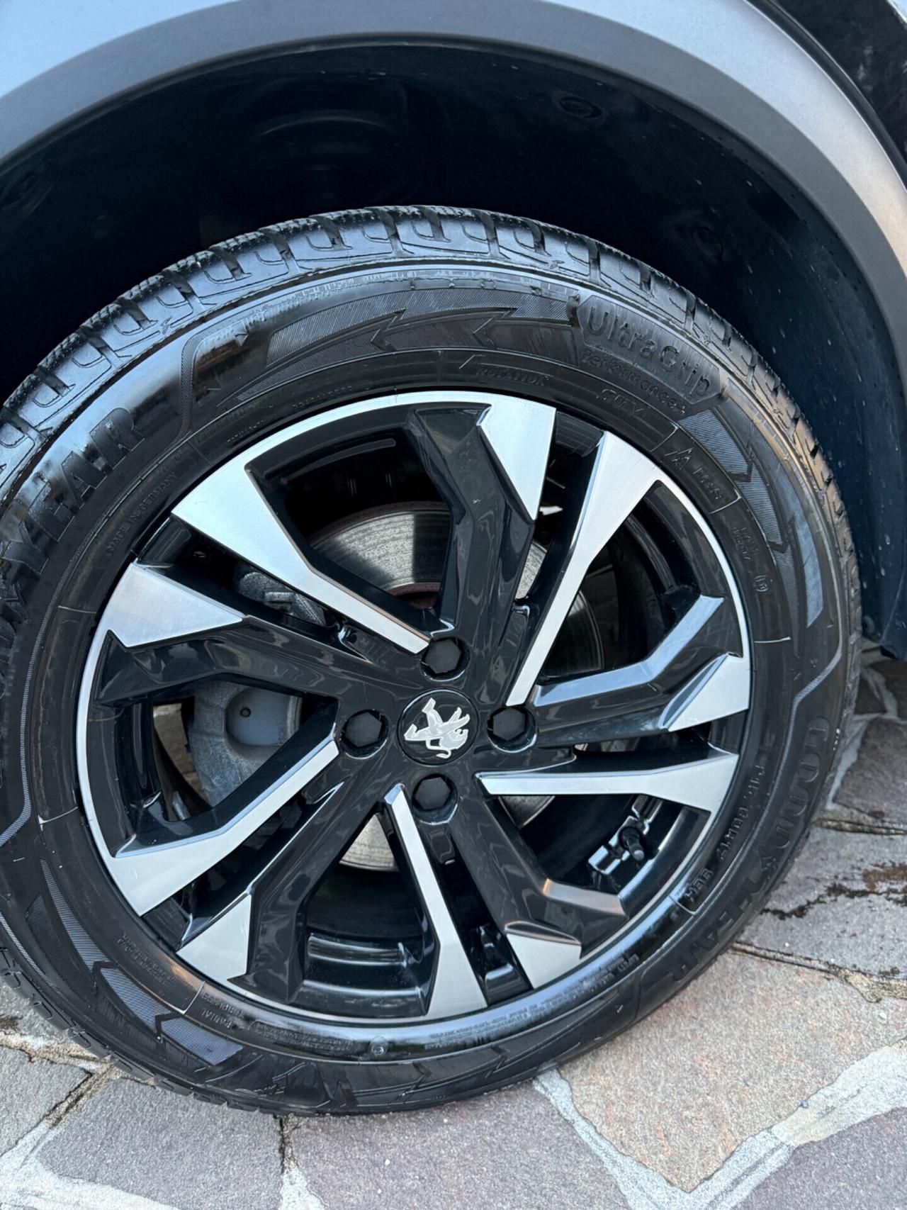 Peugeot 2008 1.5 Diesel EAT8 GT Pack uni proprietario