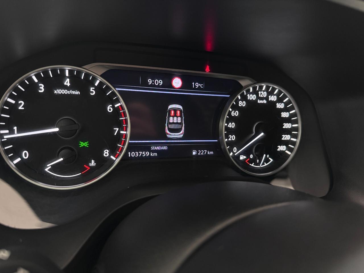 Nissan Qashqai 1.3 MHEV - SUPER PROMO !!! -