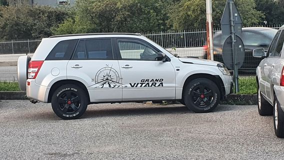 Suzuki Vitara 1.9 Diesel 4x4 Gancio Traino