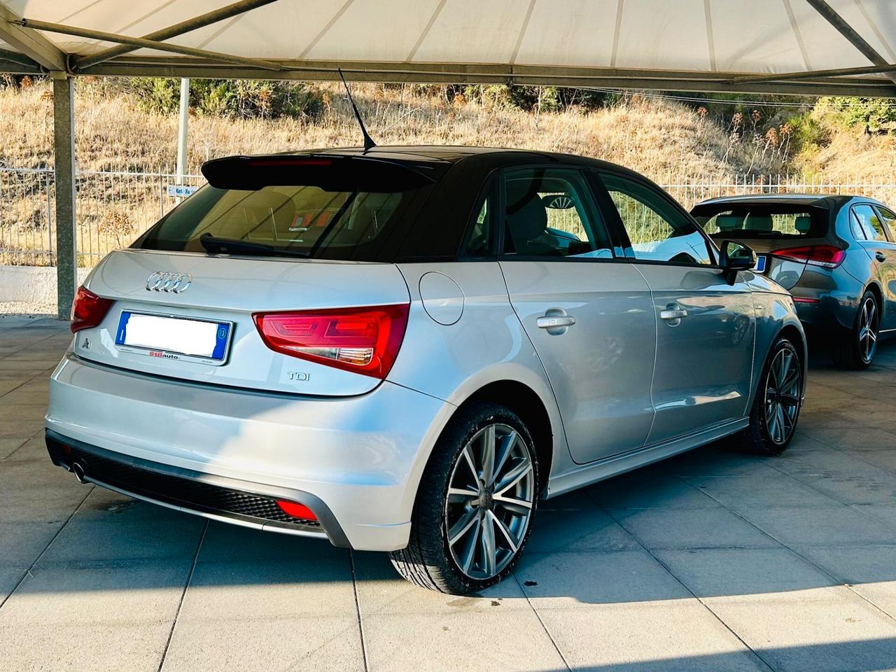 Audi A1 1.6 TDI S line edition