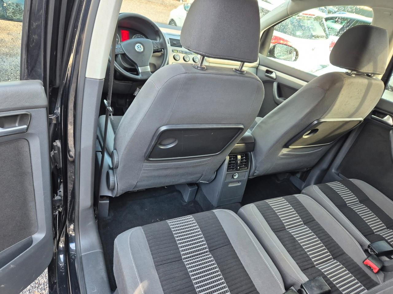 Volkswagen Touran 2.0 TDI DPF Highline 7 posti