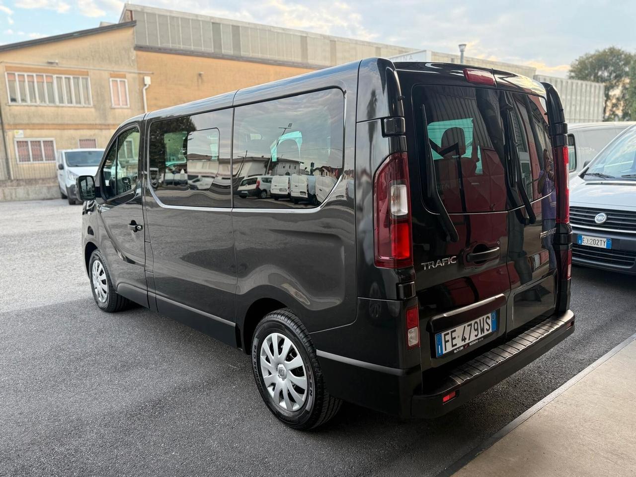 Renault Trafic 9 POSTI 1.6 dCi 95CV prezzo ivato