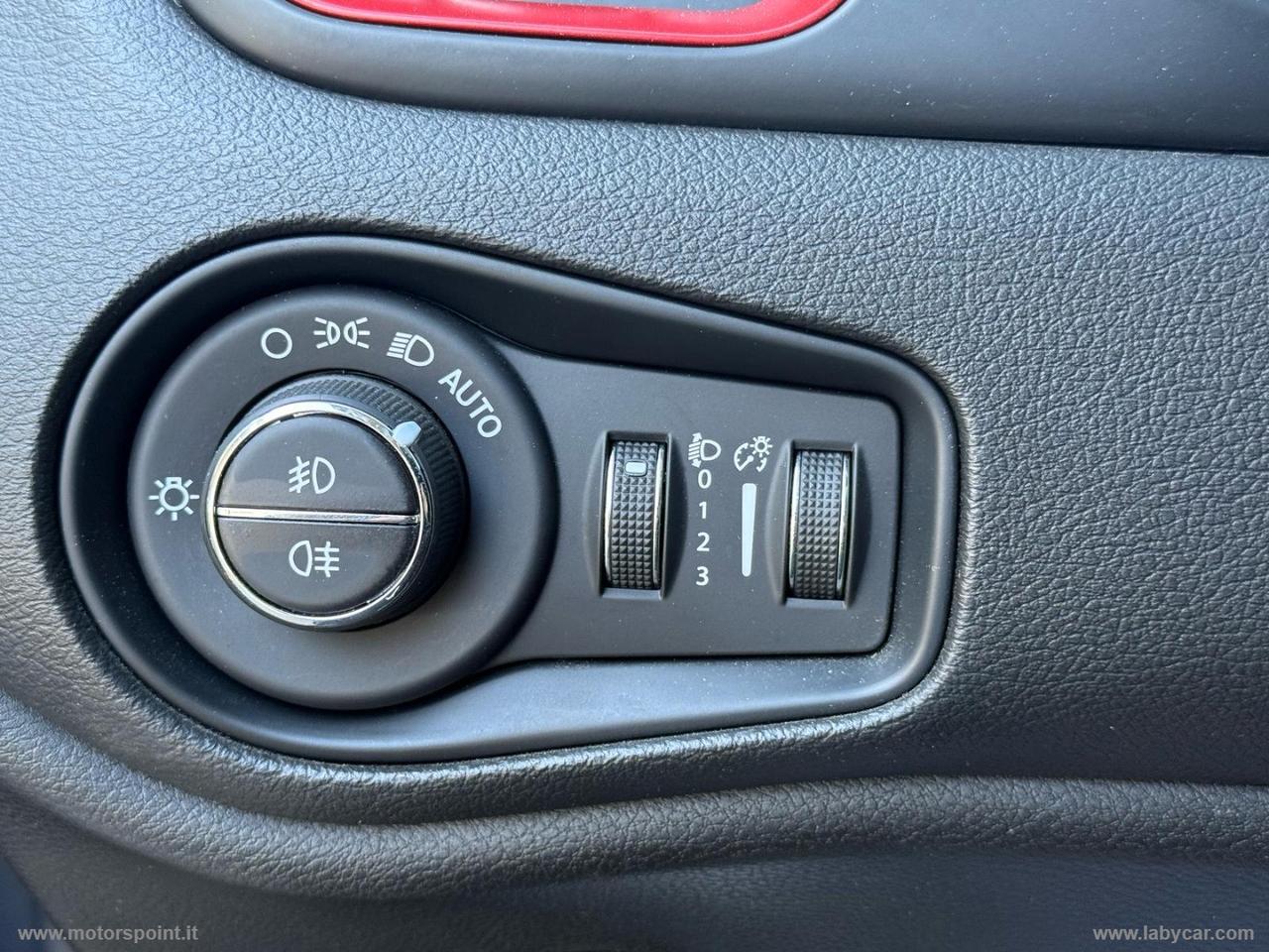 JEEP Renegade 1.3 T4 PHEV 4xe Trailhawk
