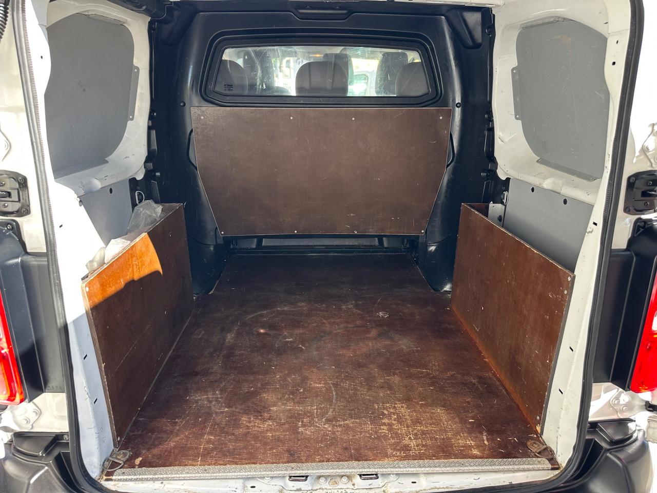 OPEL VIVARO 2.0D CV 150 6 POSTI N1