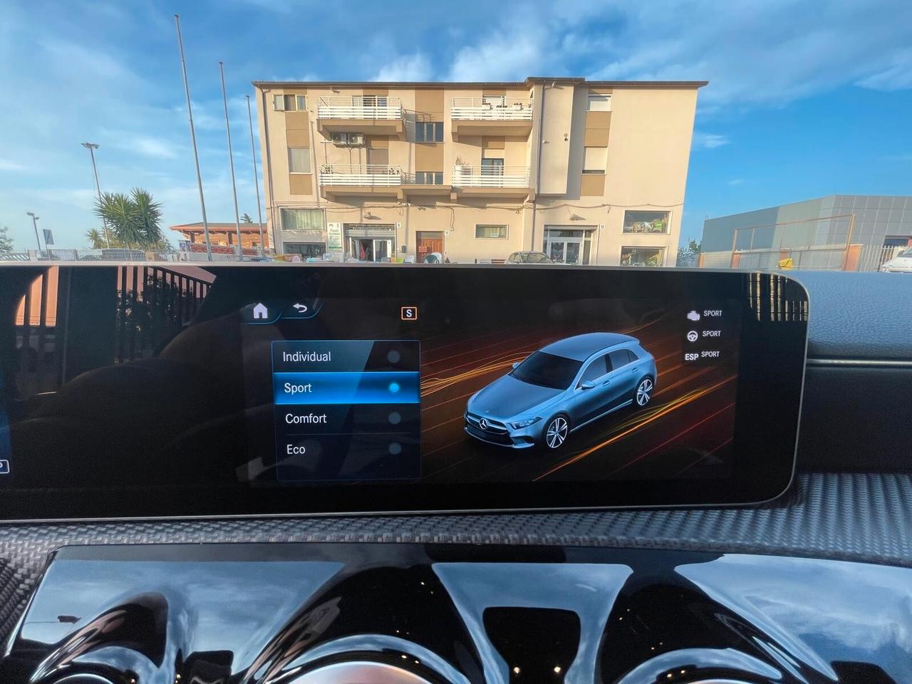 Mercedes-benz A 180 d Automatic Sport