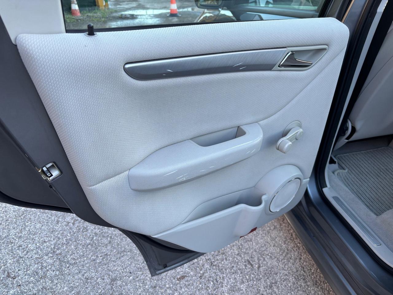 Mercedes-benz A 160 Avantgarde OK NEOPATENTATI