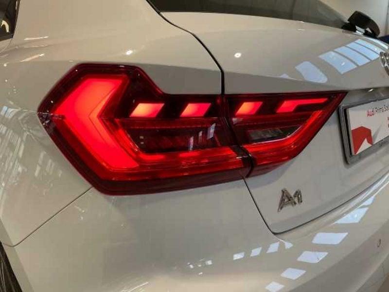 Audi A1 II 2019 Sportback 30 1.0 tfsi Admired 110cv