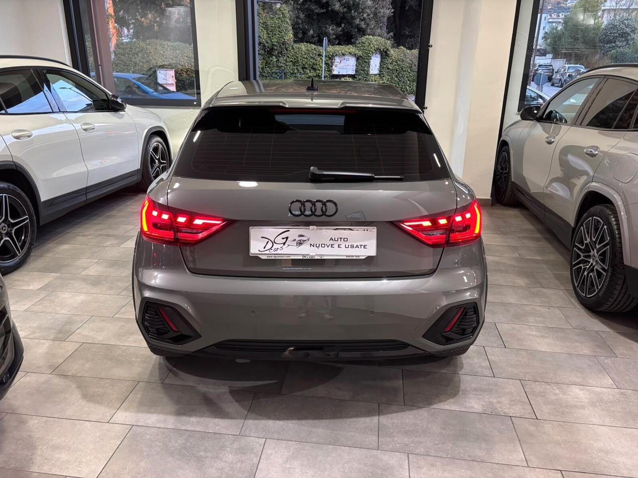 AUDI A1 CITYCARVER 30TFSI S-TRONIC S-LINE
