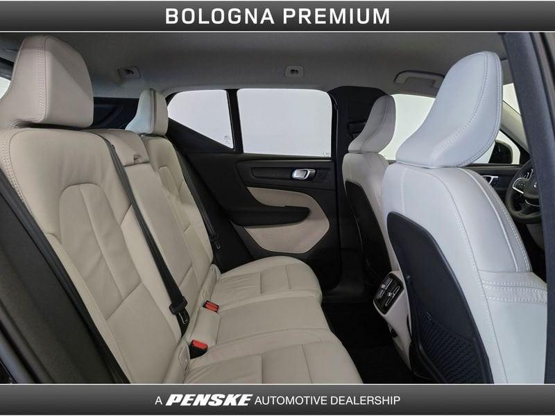 Volvo XC40 XC40 B3 automatico Core