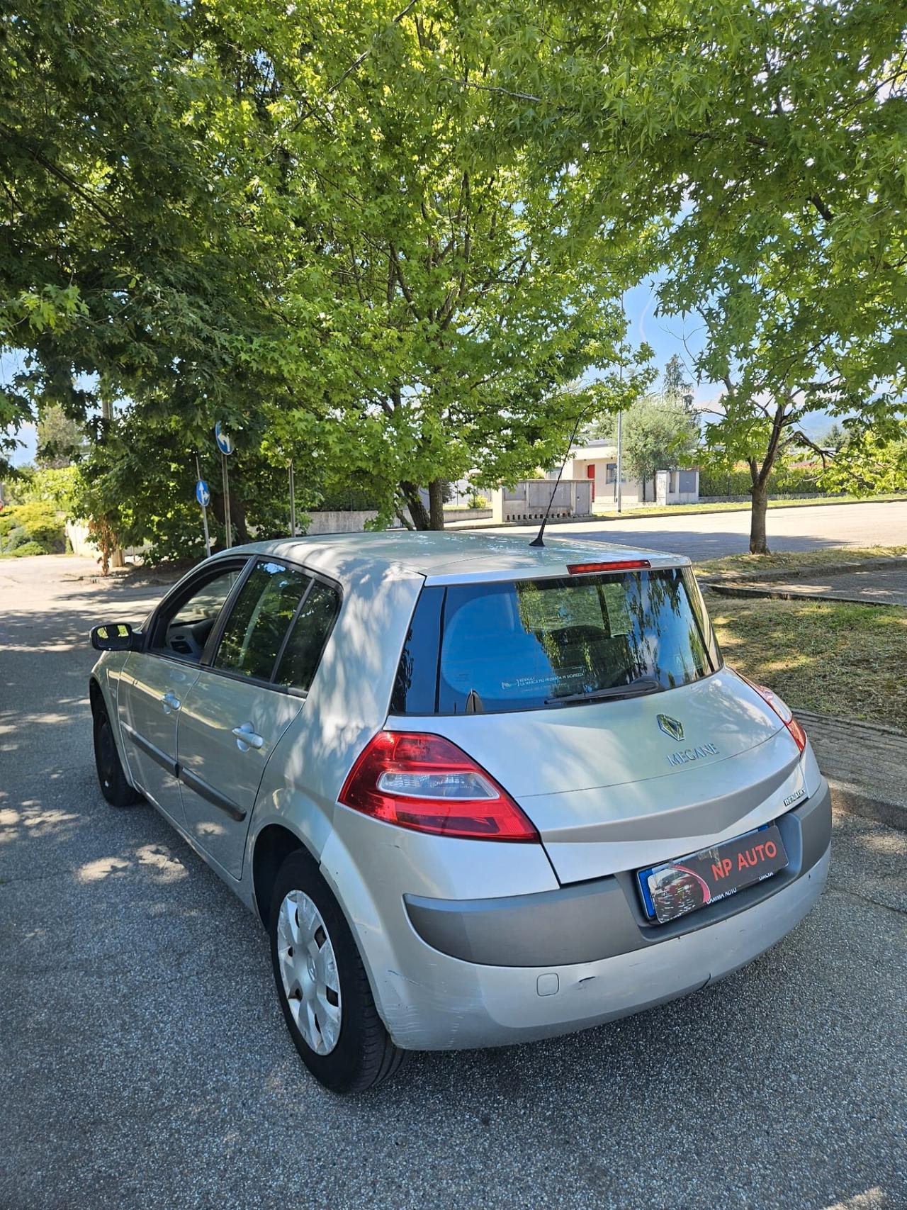 Renault Megane neopatentati