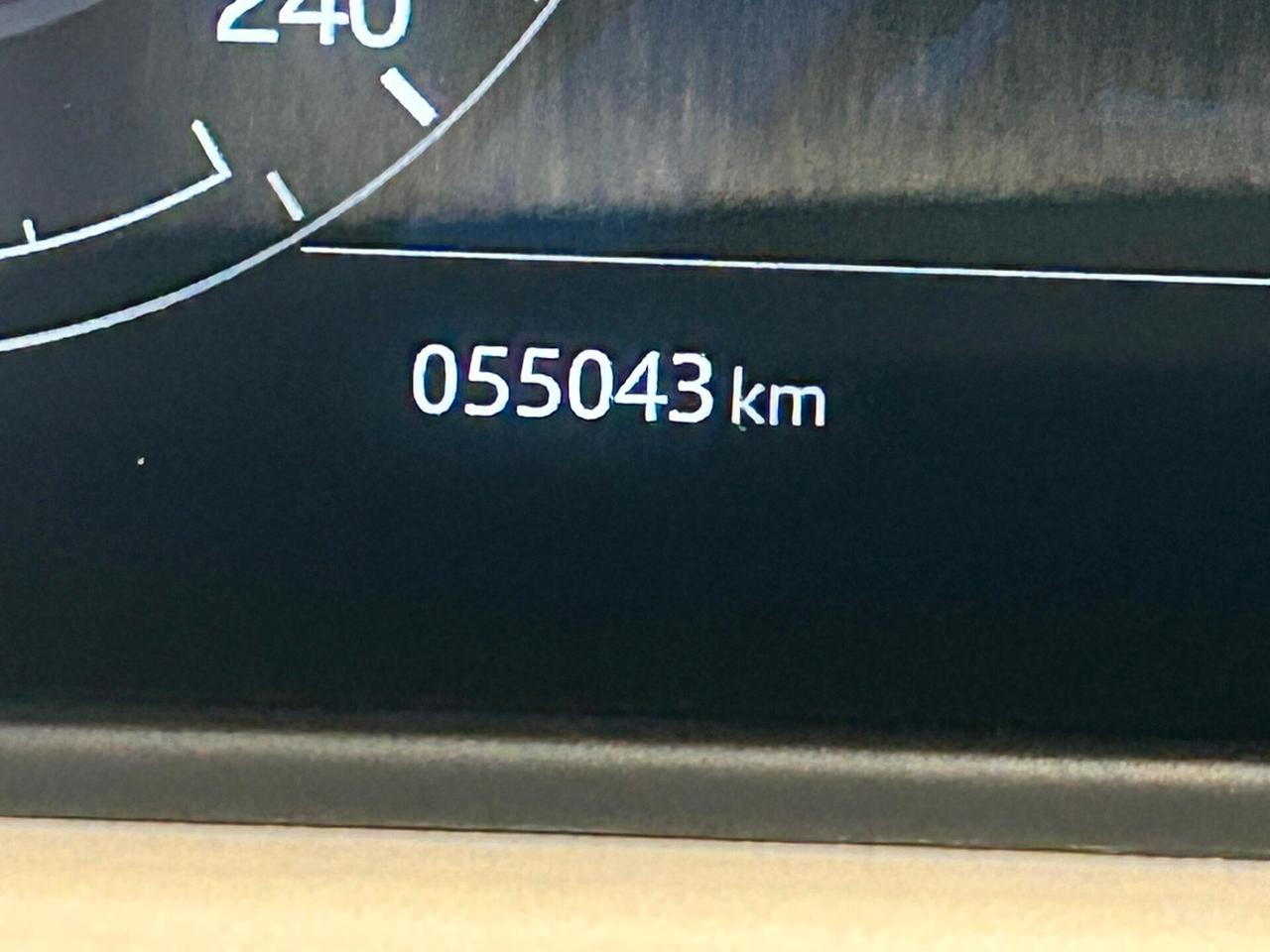 Land Rover Range Rover Velar 2.0D I4 240 CV R-Dynamic S