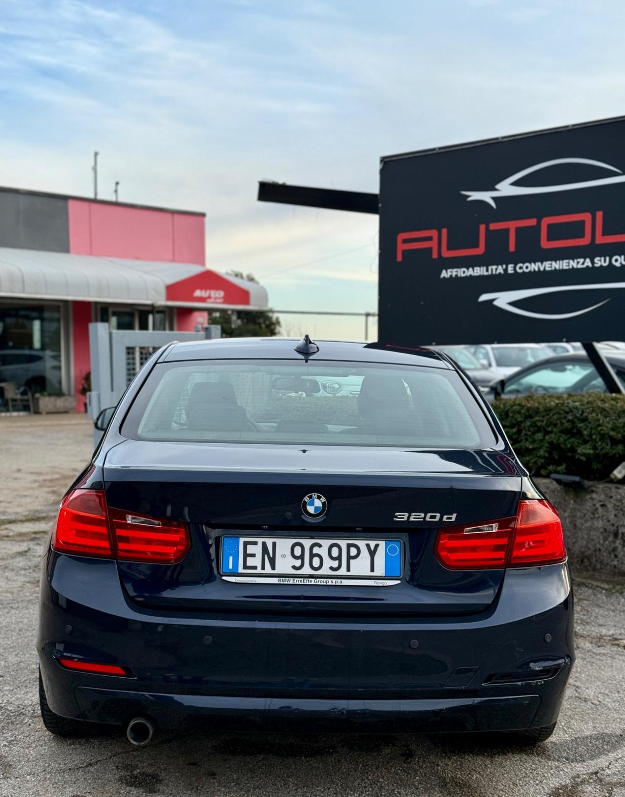 Bmw 320d 184CV 2013 F30 BERLINA MANUALE