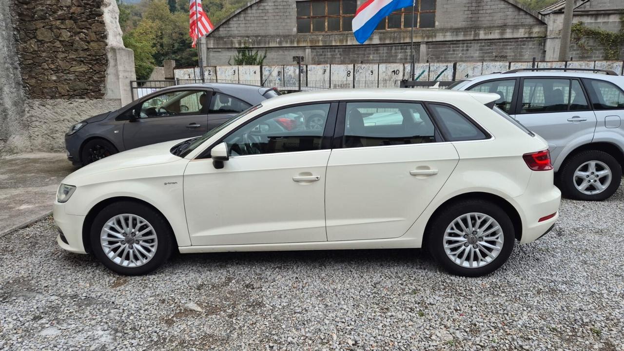Audi A3 SPB 1.4 TFSI S tronic g-tron Ambition