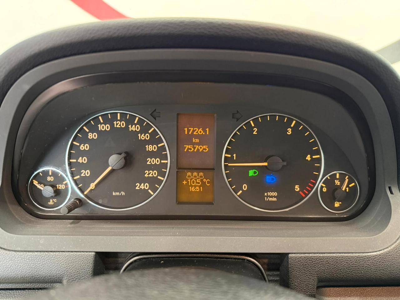 Mercedes-benz A 160 CDI Avantgarde 82CV 75.000KM