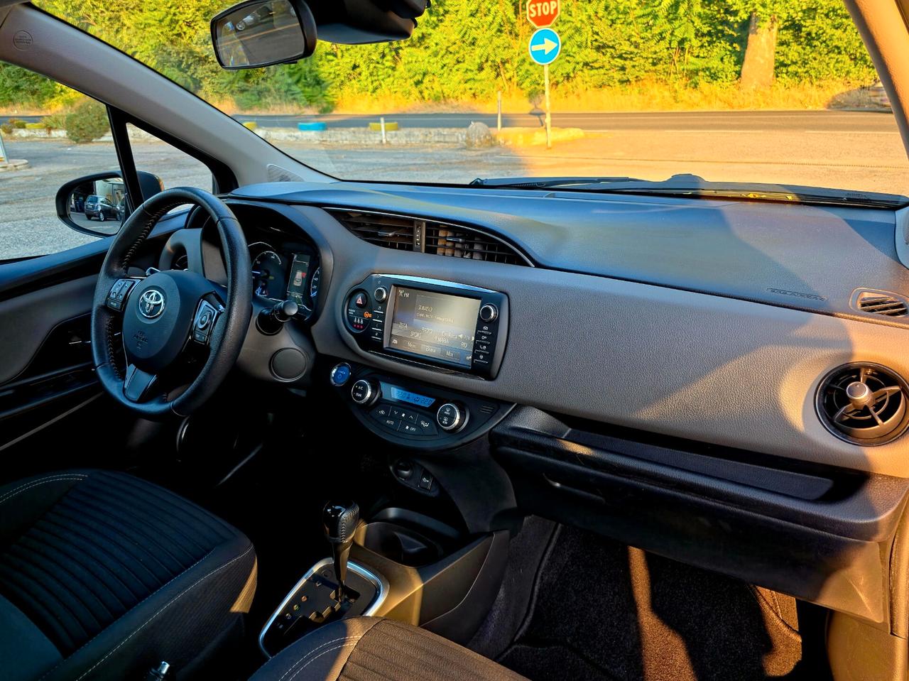 Toyota Yaris 1.5 Hybrid 5 porte Active 2018-E6 Automatico NEO