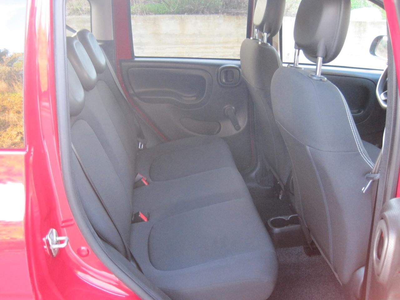 Fiat Panda Cross 1.0 FireFly S&S Hybrid