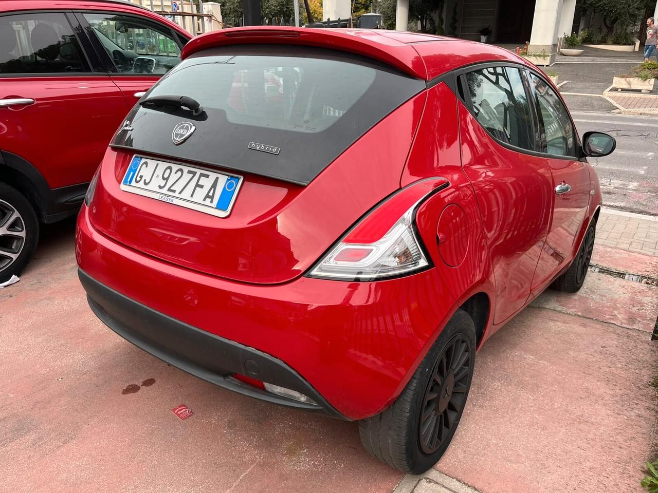 Lancia Ypsilon 1.0HIBRID UNIPRO' *PREZZO VERO*