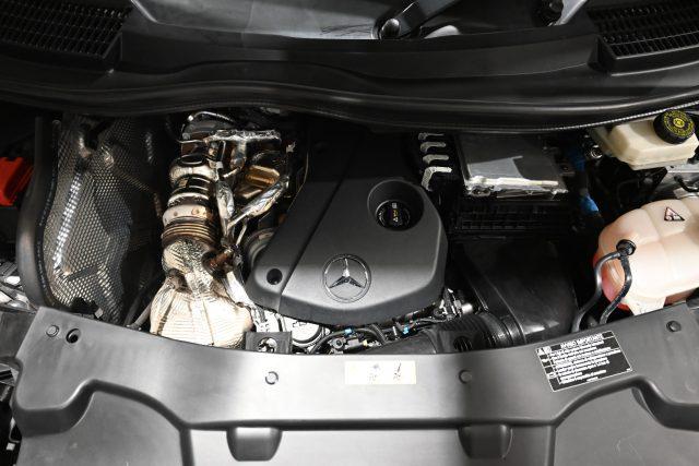 MERCEDES-BENZ V 300 COMPACT D AUT.PREMIUM AUTOCARRO 5PT.NAVI FRIGOFULL
