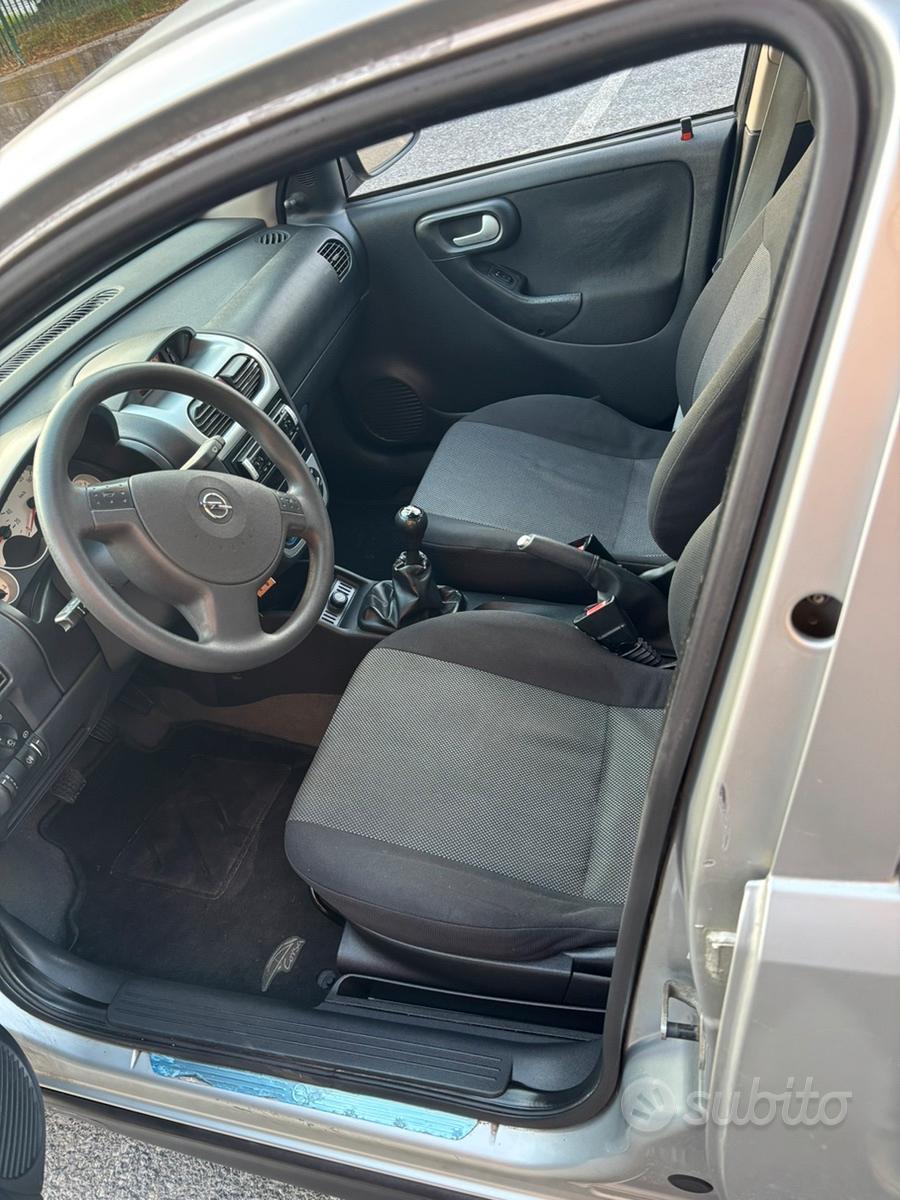 OPEL CORSA 2007 1.3DIESEL 140MILAKM
