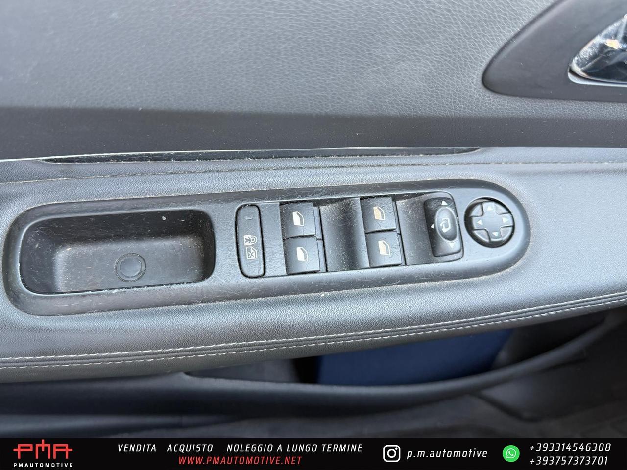 Peugeot 3008 1.6 HDi 115CV Allure