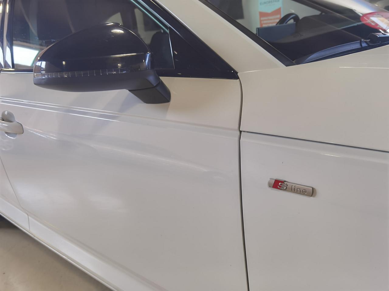Audi A4 Avant 2.0 TDI 150 CV S tronic SLINE