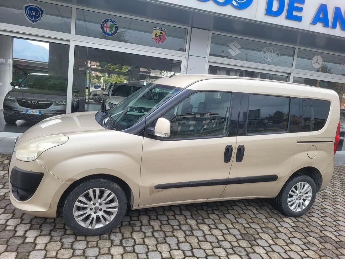 Fiat Doblo Doblò 1.6 MJT MULTIJET 5 POSTI Emotion + GANCIO TRAINO