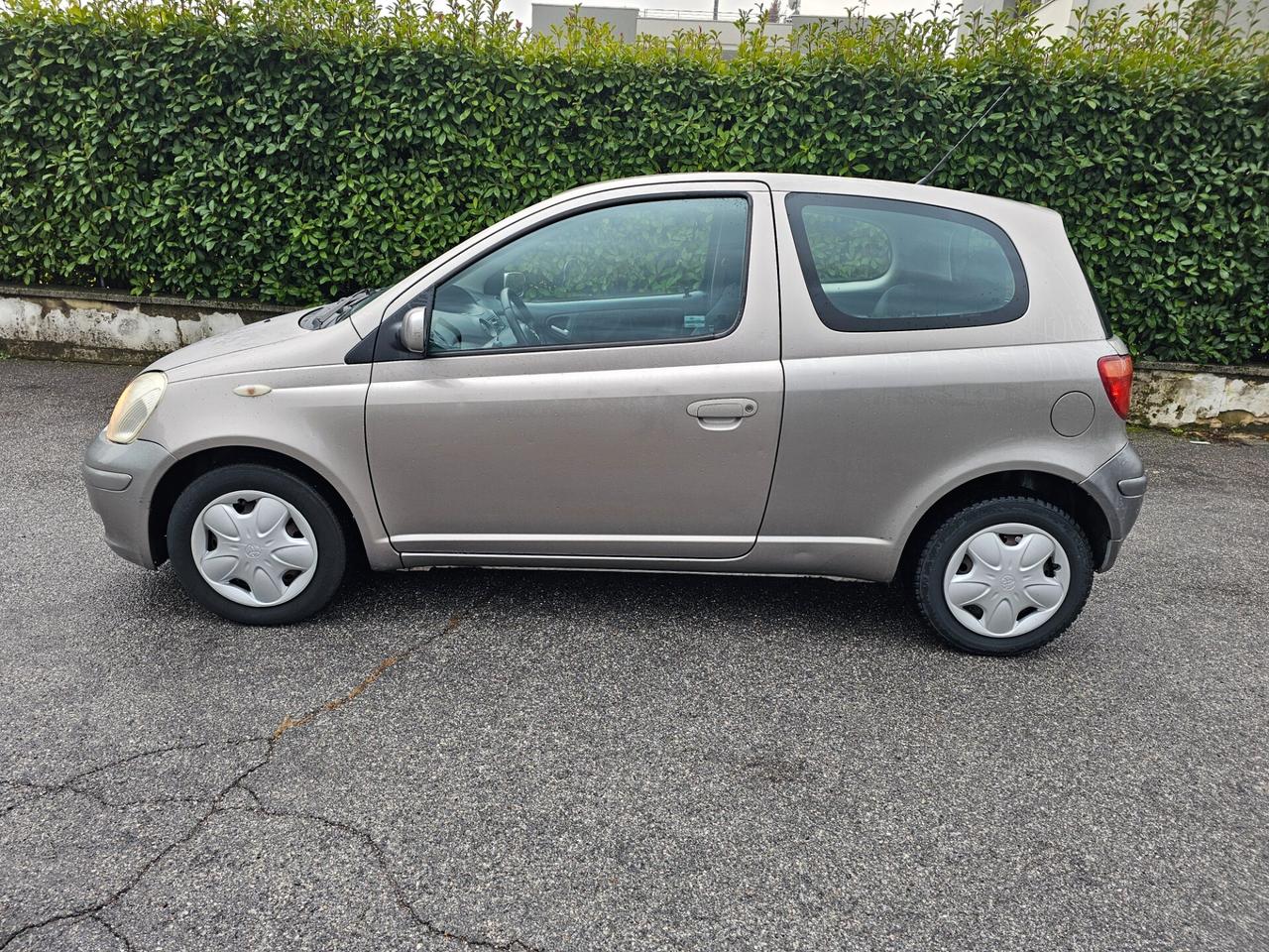 TOYOTA YARIS 1.3 SOL "OK PER NEOPATENTATI"