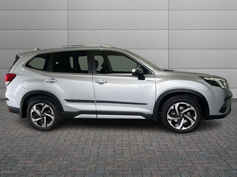 Subaru Forester Forester 2.0i e-boxer 4dventure lineartronic