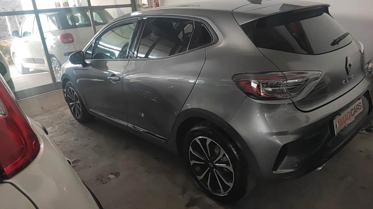 Renault Clio TCe 90 CV 5 porte Techno