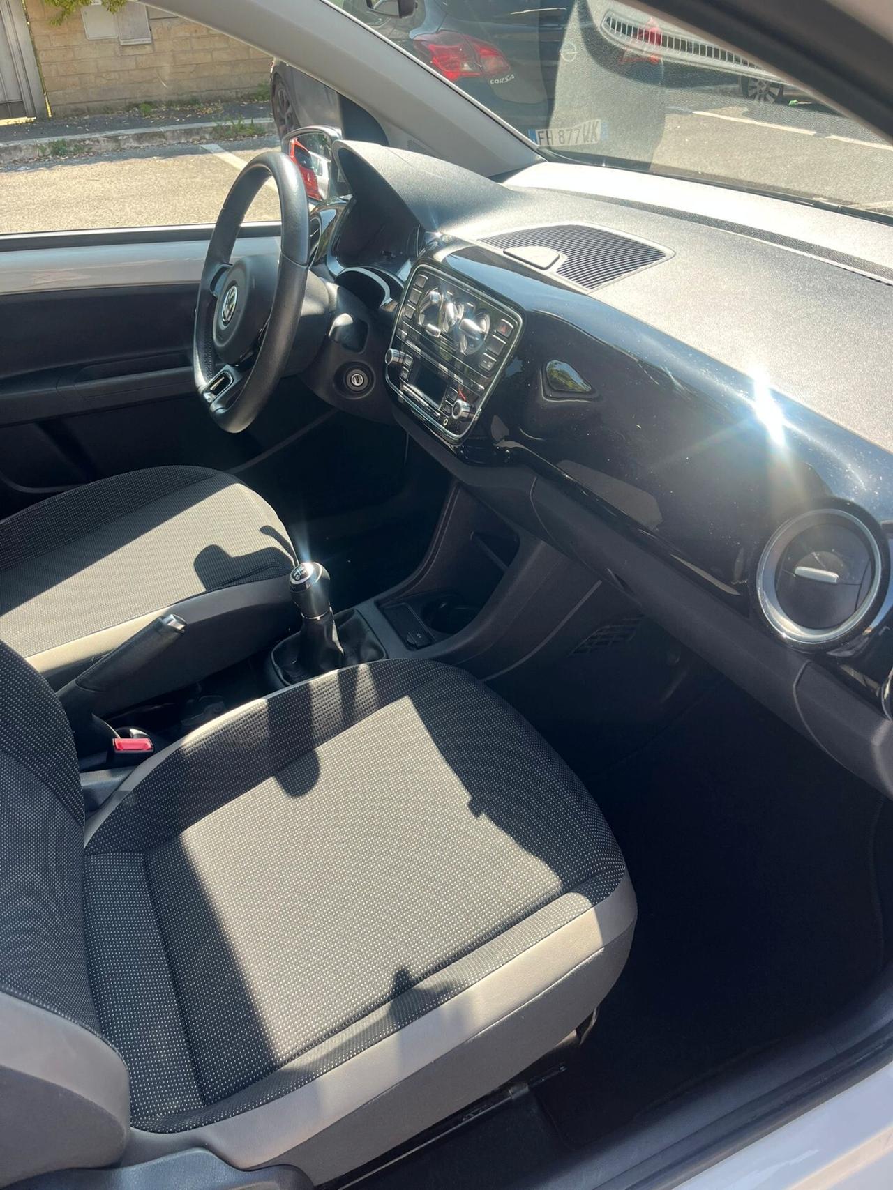 Volkswagen up! 1.0 5p. UNIPRO