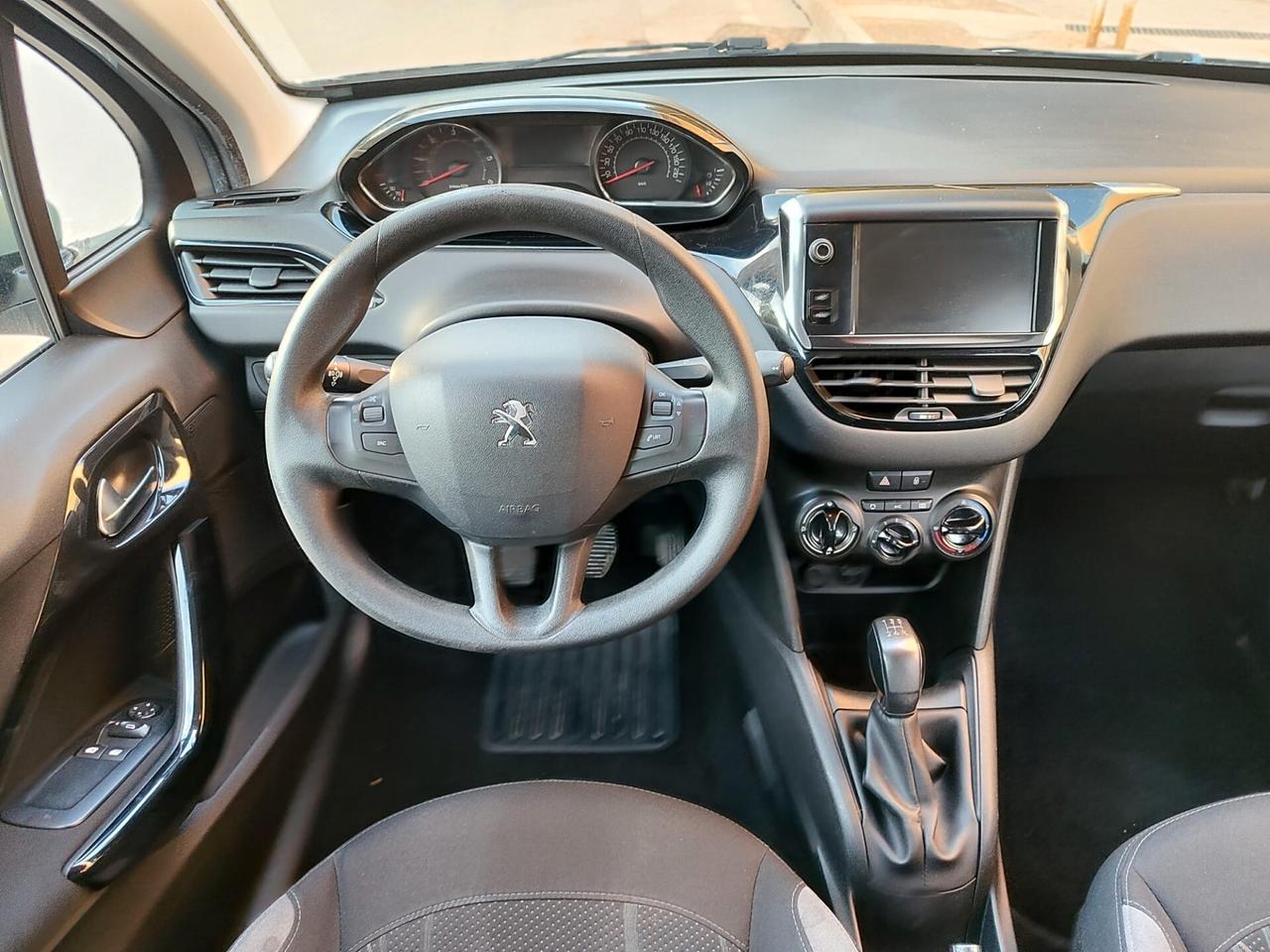 Peugeot 208 1.4 HDi 68 CV!!